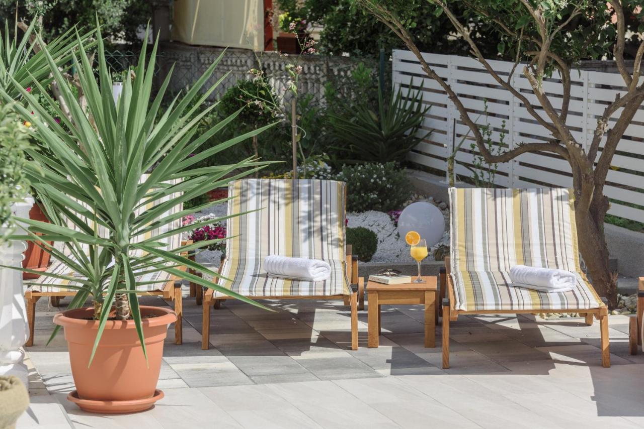 Apartments Villa Sanda - With Pool Трогір Екстер'єр фото